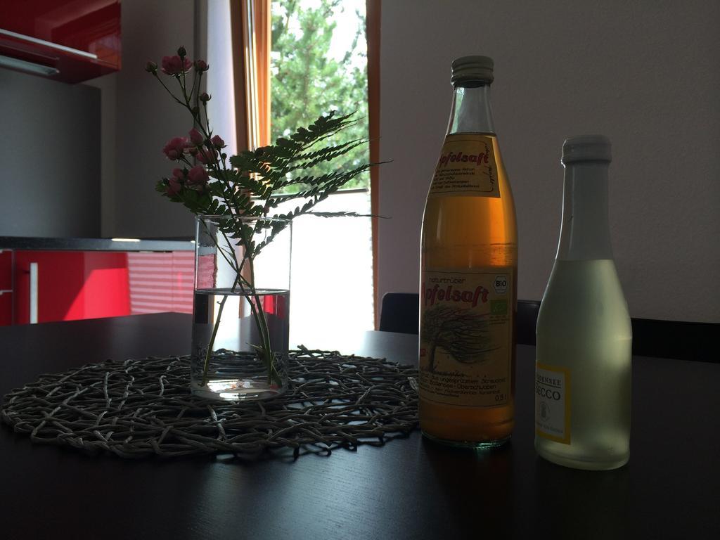 Ferienwohnung Blütenweg Kluftern Friedrichshafen Zimmer foto