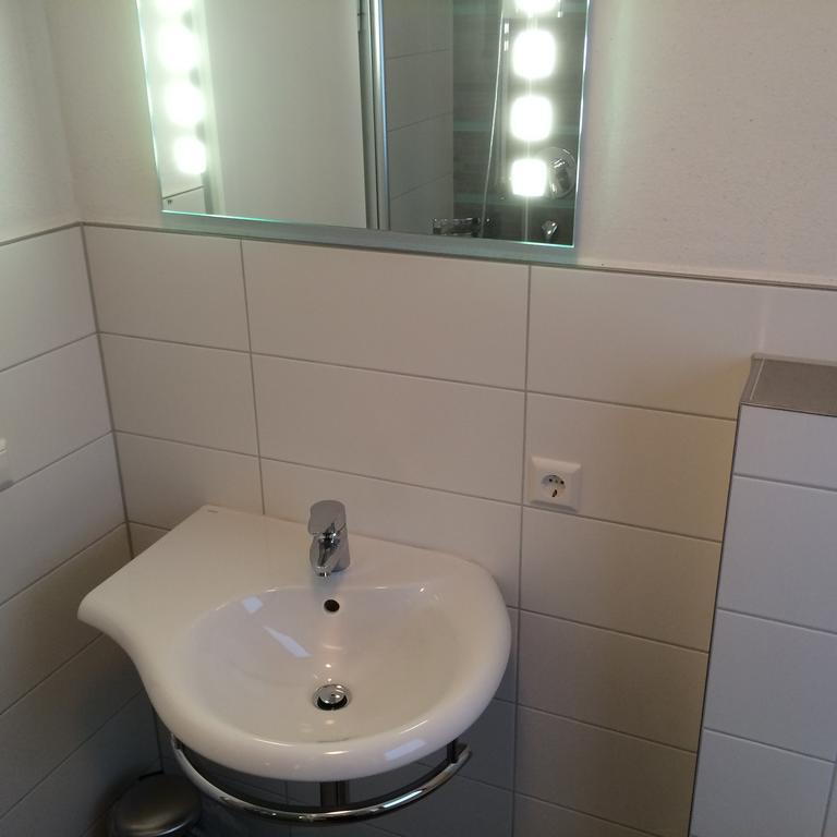 Ferienwohnung Blütenweg Kluftern Friedrichshafen Zimmer foto